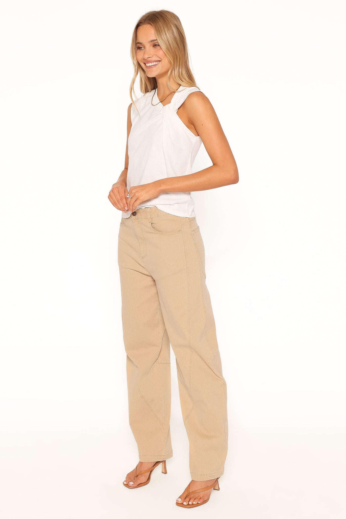 Amity Barrel Leg Denim Jeans - Mushroom