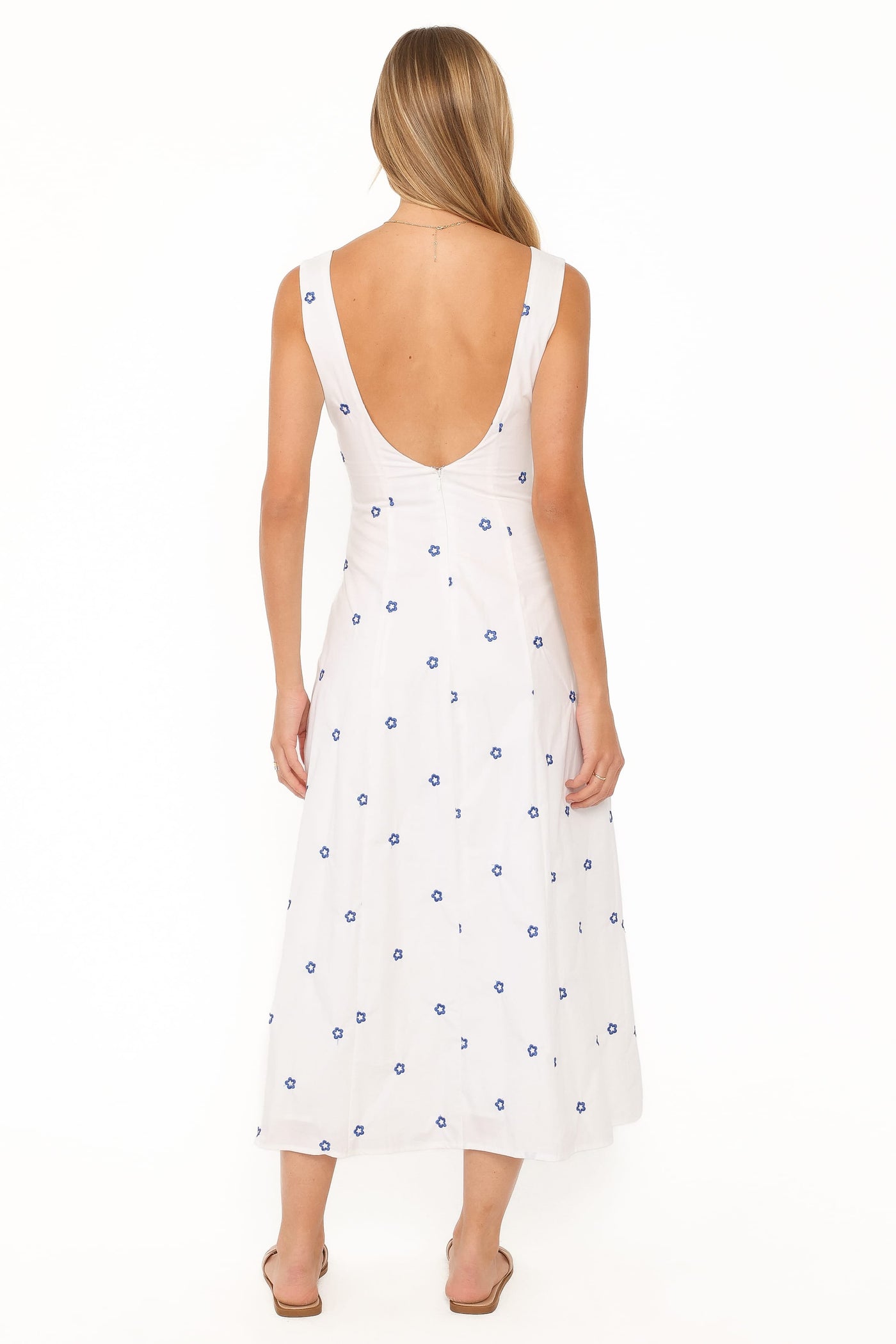 Luellen Embroidered Daisy Midi Dress - White