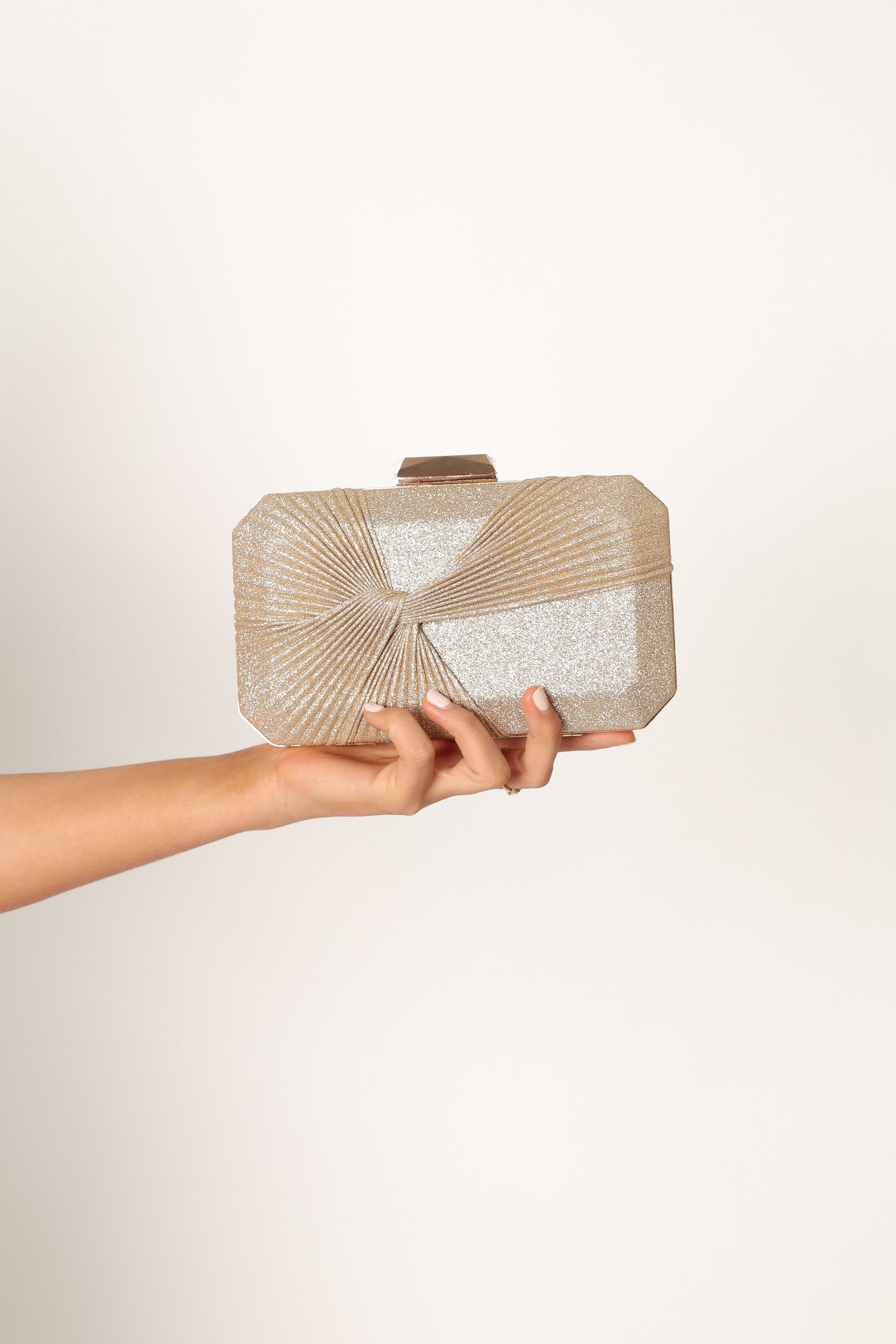 Estelle Clutch - Gold