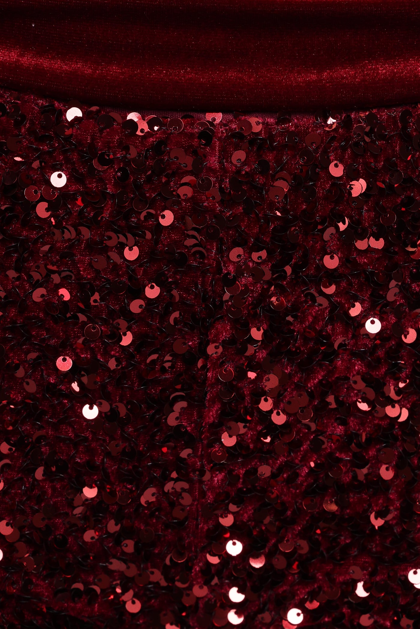 Scarlette Sequins Short - Burgundy
