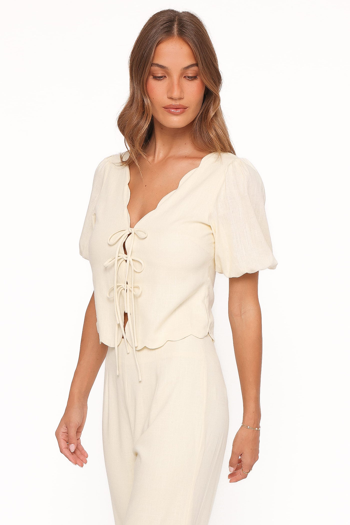 Jensen Scallop Hem Top - Butter Yellow