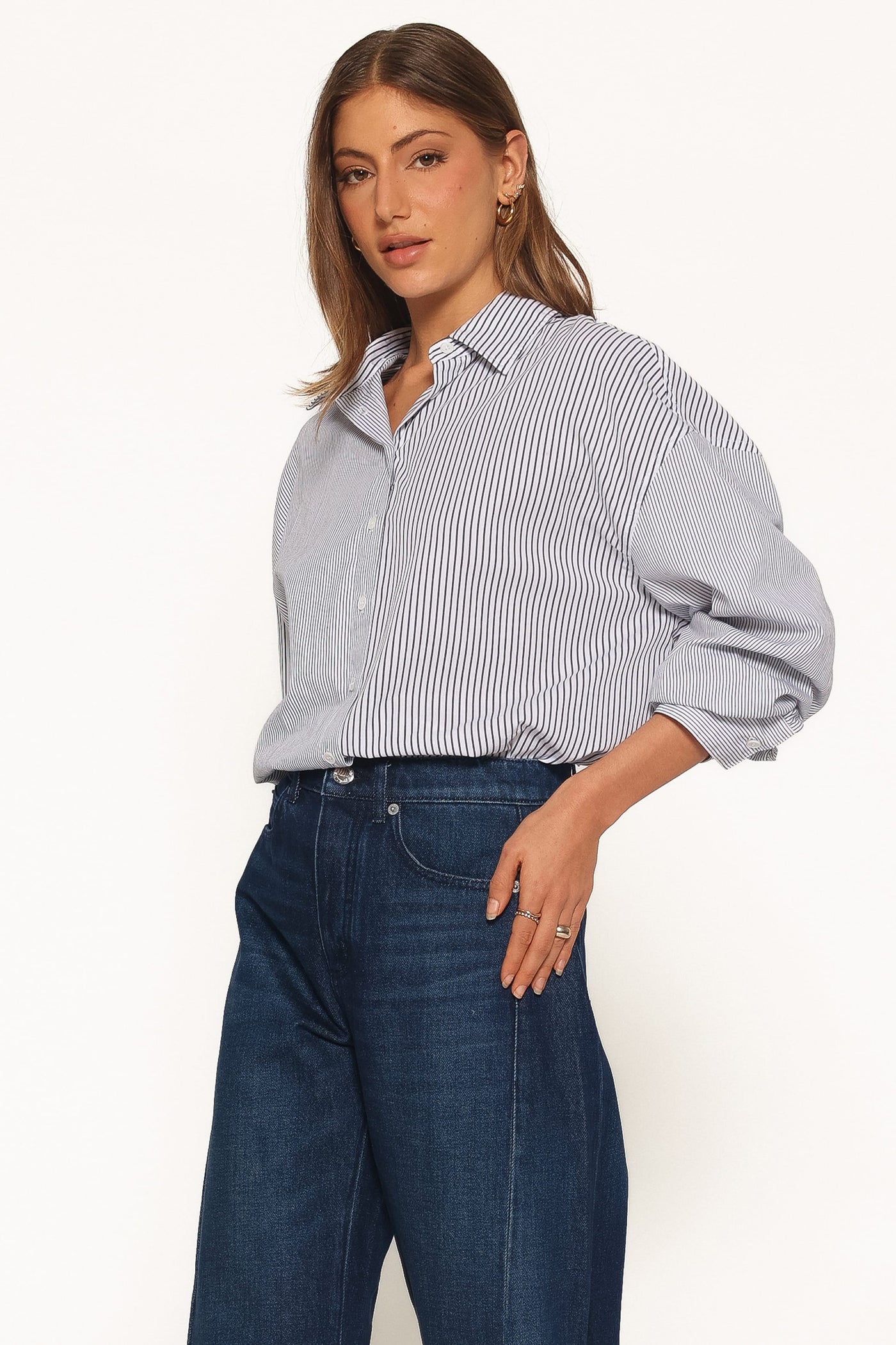 Elva Oversized Shirt - Black Stripe