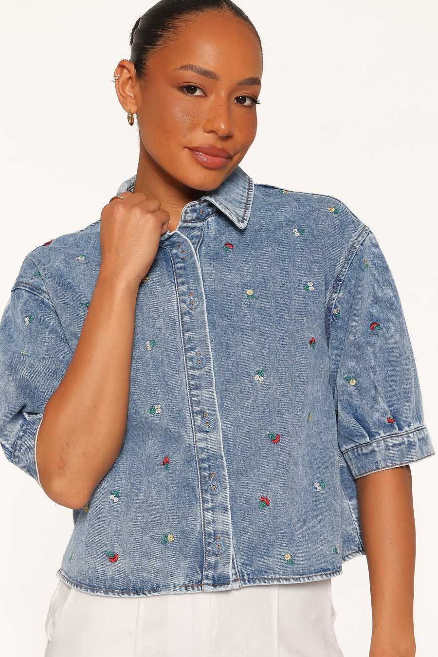 Nerys Embroidered Shirt - Medium Wash